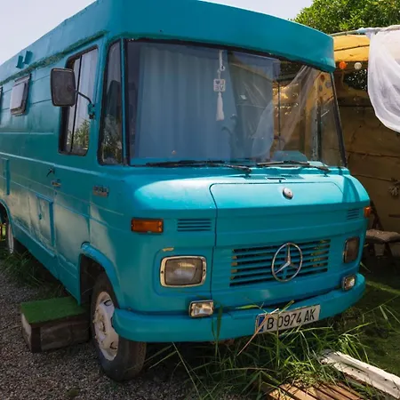 Jabuti Autocaravana Con Porche Y Aparcamiento Camping Cadix