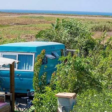 Jabuti Autocaravana Con Porche Y Aparcamiento 加的斯