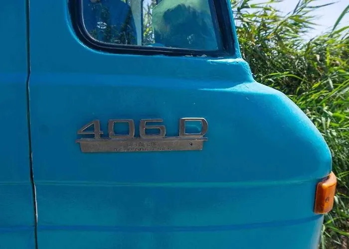 Jabuti Autocaravana Con Porche Y Aparcamiento Kemping Cádiz