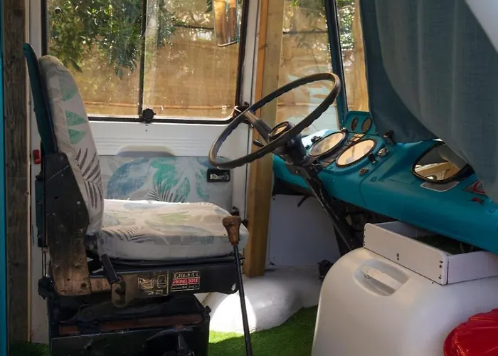 Jabuti Autocaravana Con Porche Y Aparcamiento * Cádiz